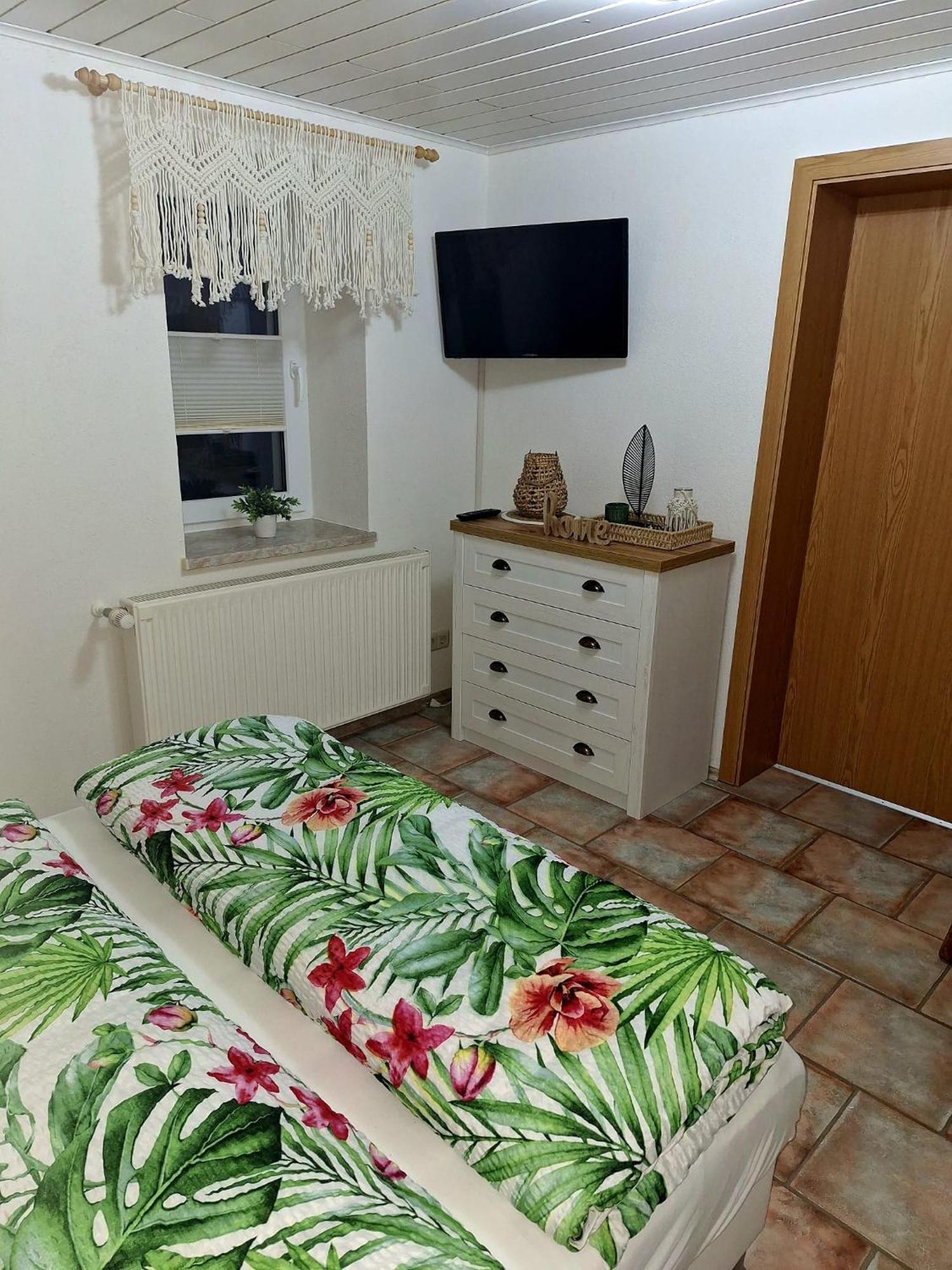 Ferienwohnung Im Erzgebirge Neuhausen am Rheinfall Dış mekan fotoğraf